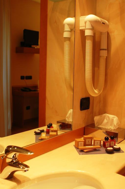 Hotel St John Desio Pokój zdjęcie