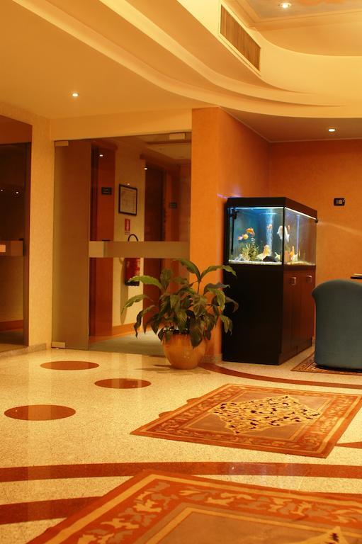 Hotel St John Desio Zewnętrze zdjęcie